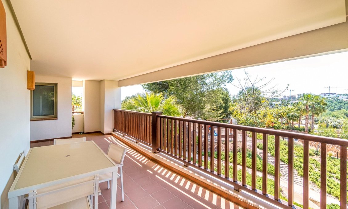 Segunda mano - Villa -
Orihuela - Las Colinas Golf