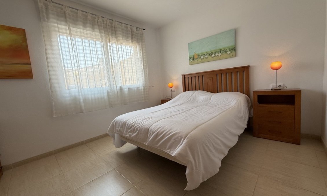 Segunda mano - Bungalow -
La Puebla - Inland