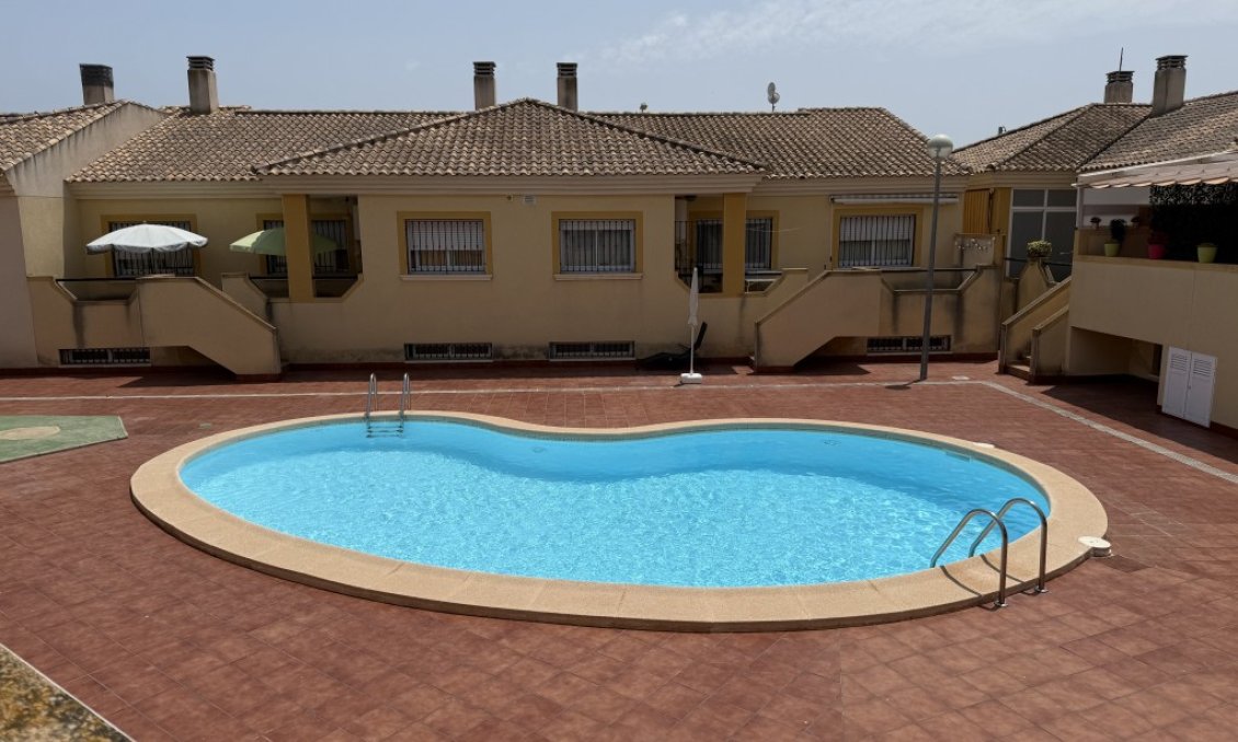 Segunda mano - Bungalow -
La Puebla - Inland