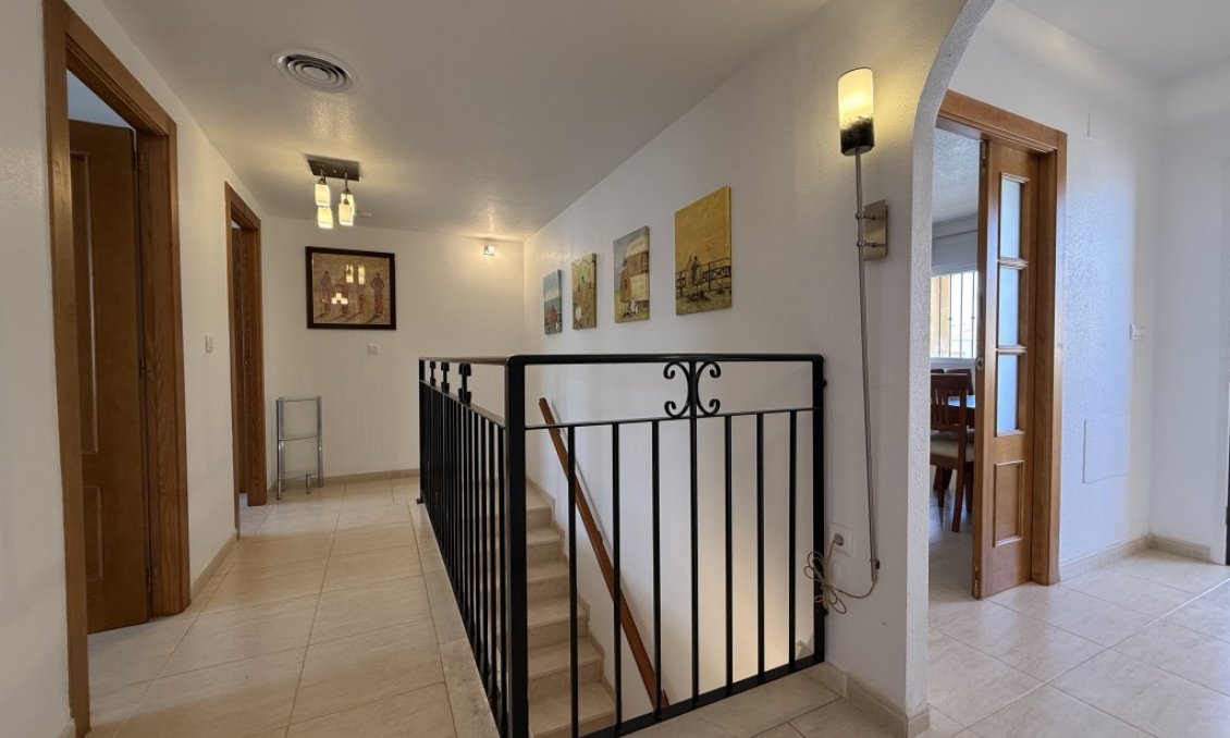 Segunda mano - Bungalow -
La Puebla - Inland