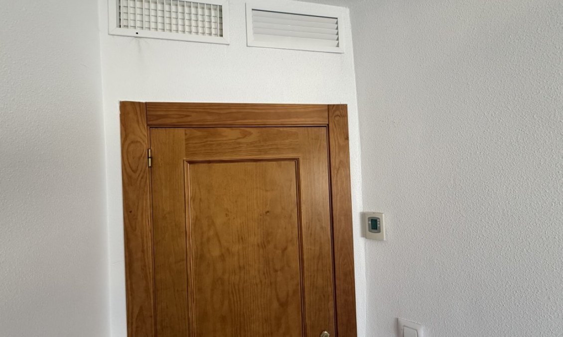 Segunda mano - Bungalow -
La Puebla - Inland