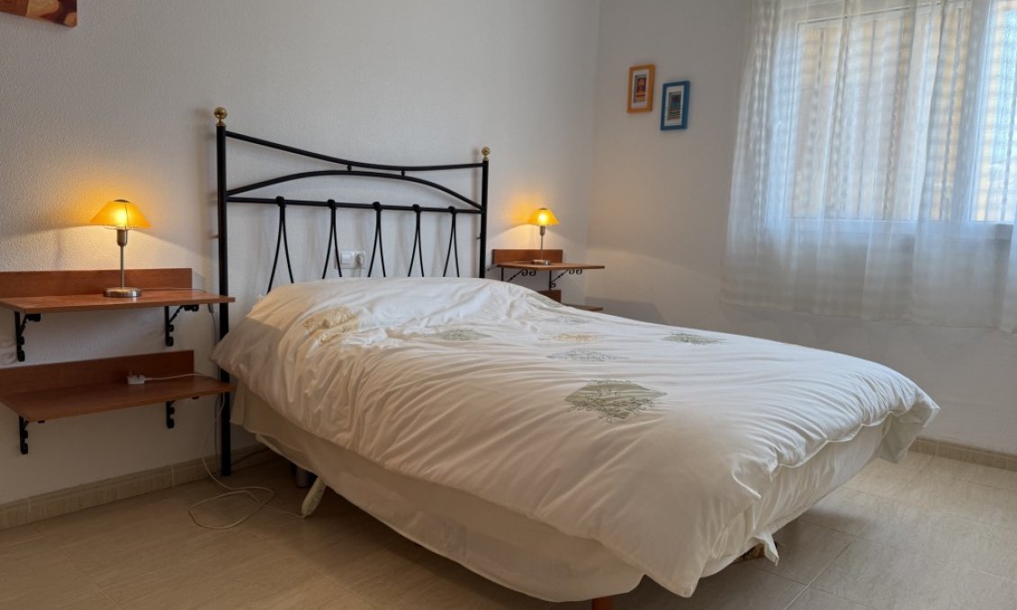 Segunda mano - Bungalow -
La Puebla - Inland