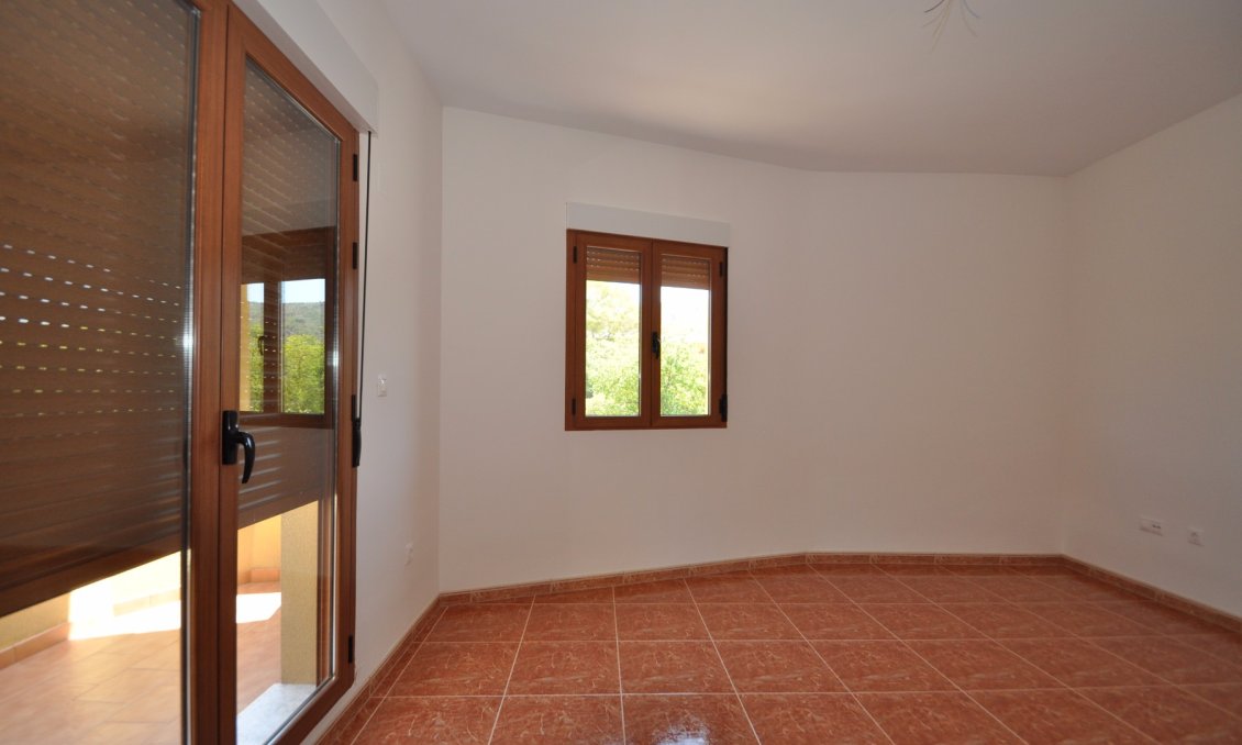 Segunda mano - Town House -
Pinoso - Inland
