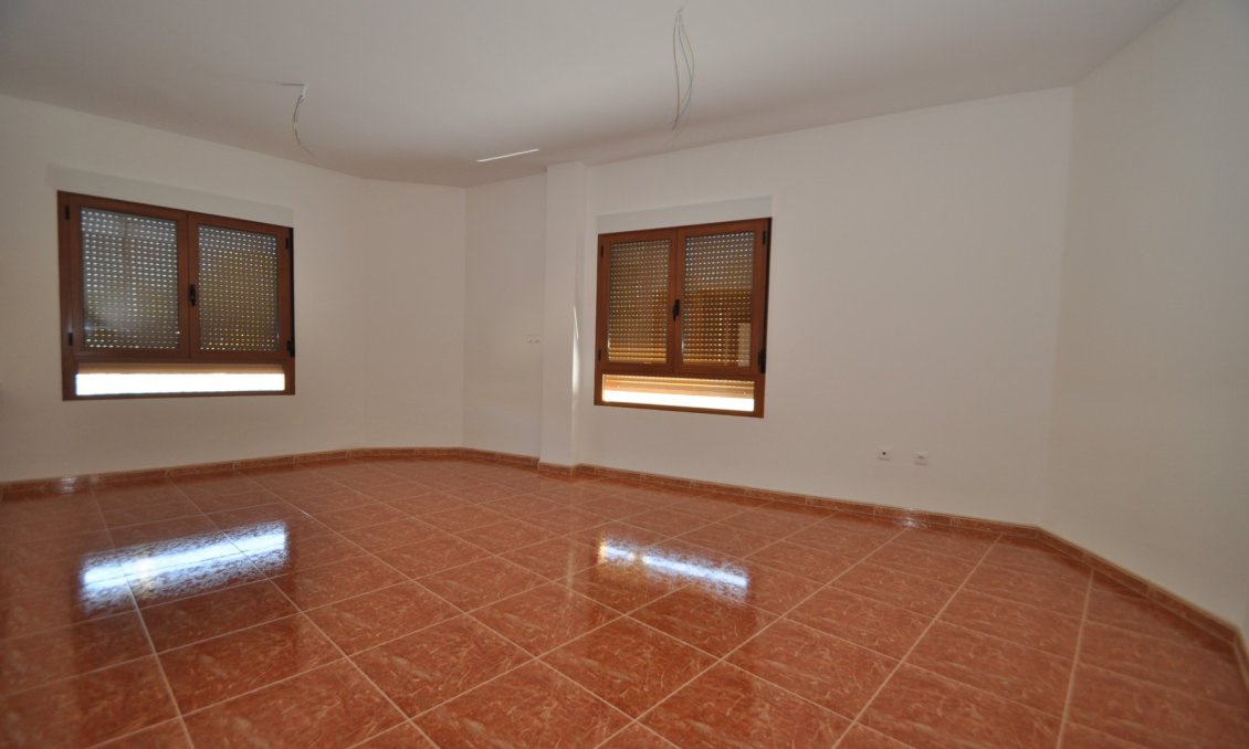 Segunda mano - Town House -
Pinoso - Inland