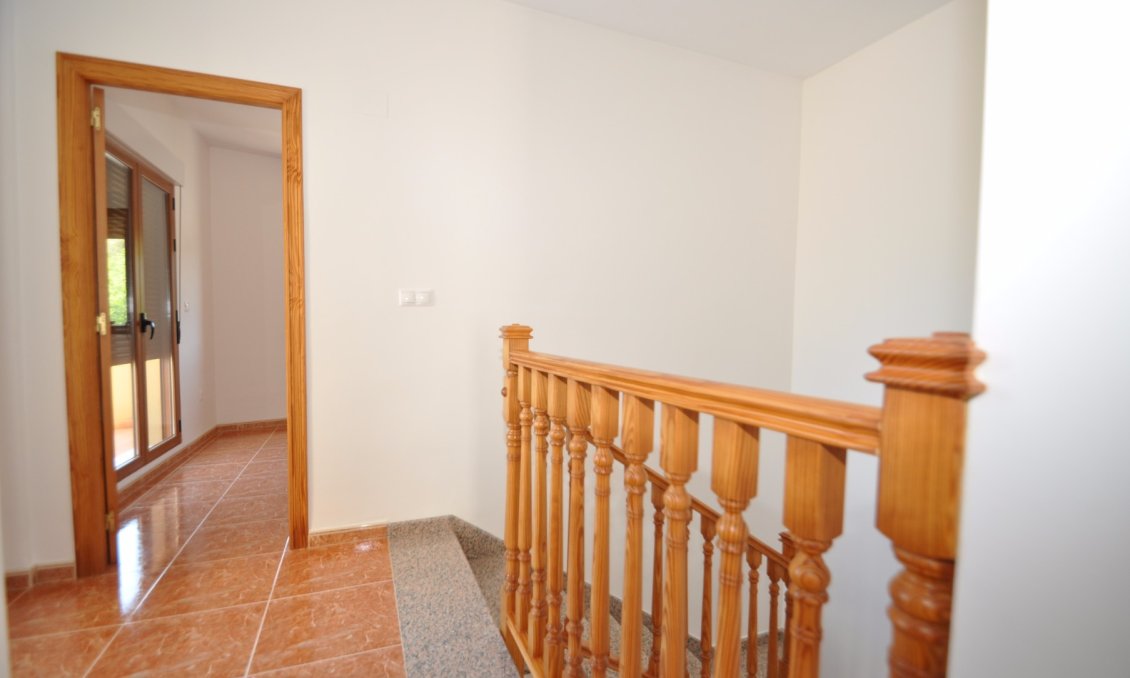 Segunda mano - Town House -
Pinoso - Inland