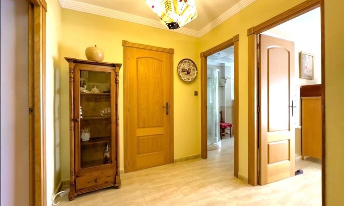 Segunda mano - Duplex -
Calpe - Manzanera
