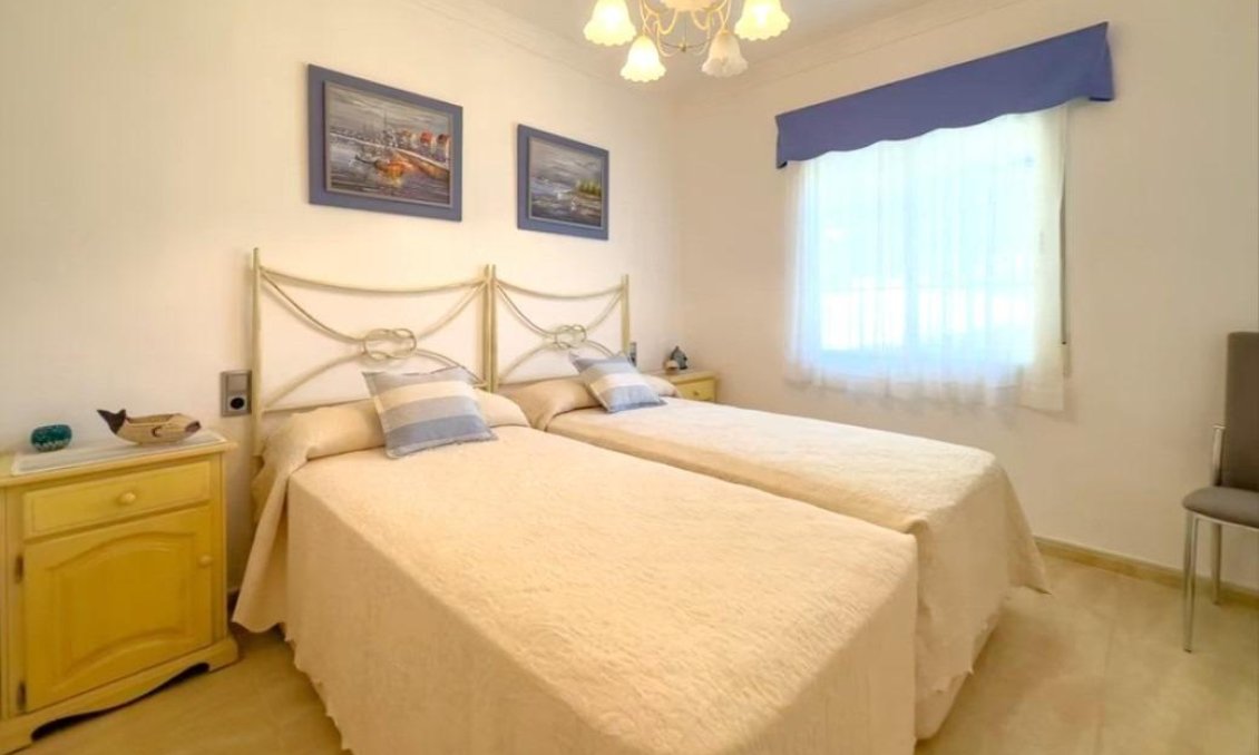 Segunda mano - Duplex -
Calpe - Manzanera