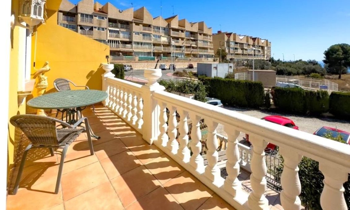 Segunda mano - Duplex -
Calpe - Manzanera