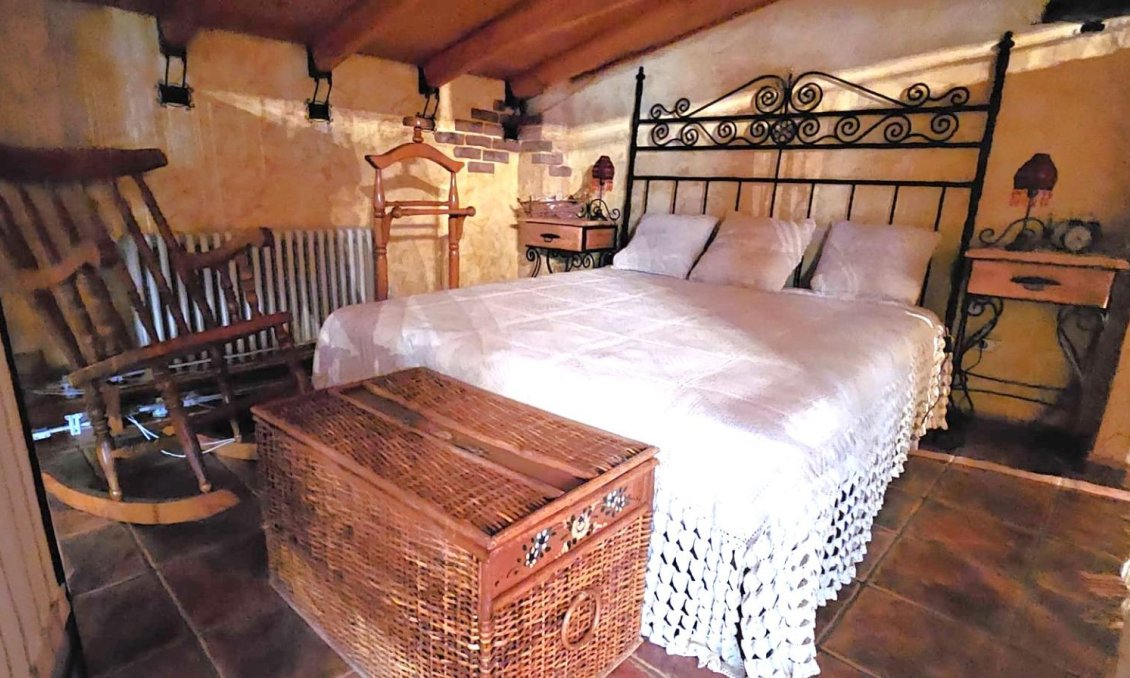 Wiederverkauf - Villa -
Pinoso - Centro