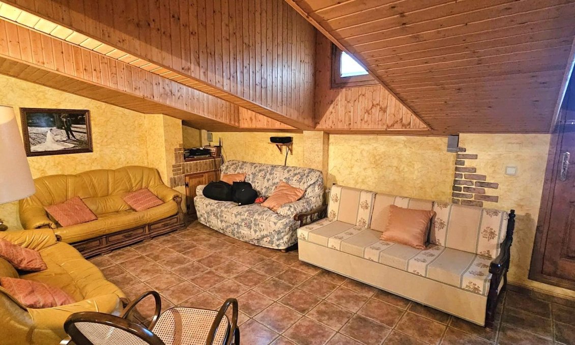 Wiederverkauf - Villa -
Pinoso - Centro