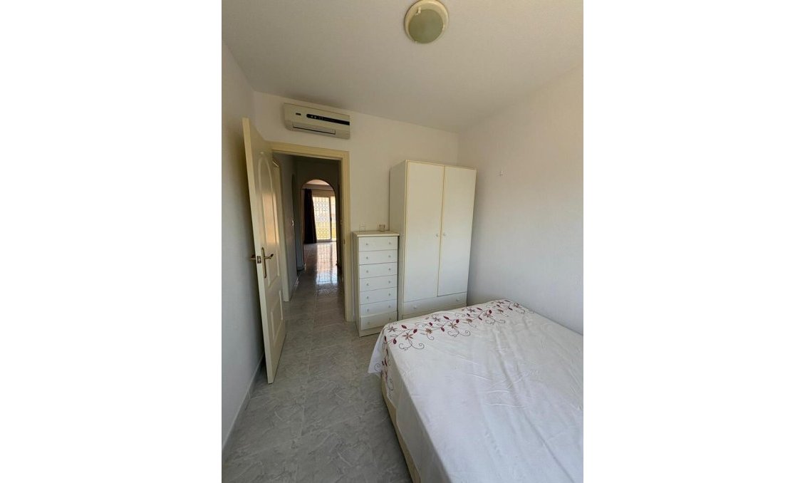 Segunda mano - Apartamento -
Doña Pepa - Inland
