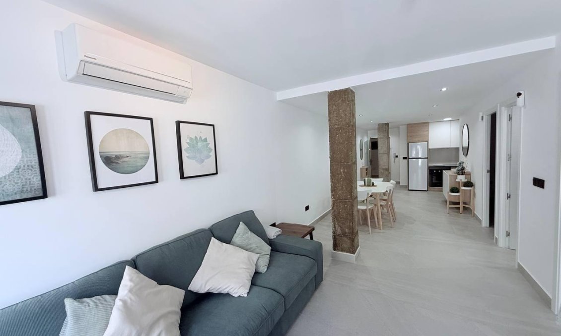 Használt Ingatlanok - Apartman -
Torrevieja - La Mata