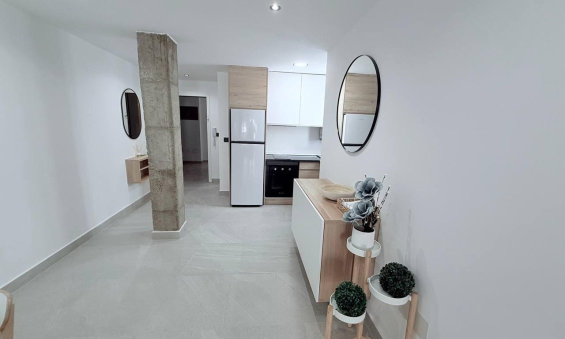 Használt Ingatlanok - Apartman -
Torrevieja - La Mata