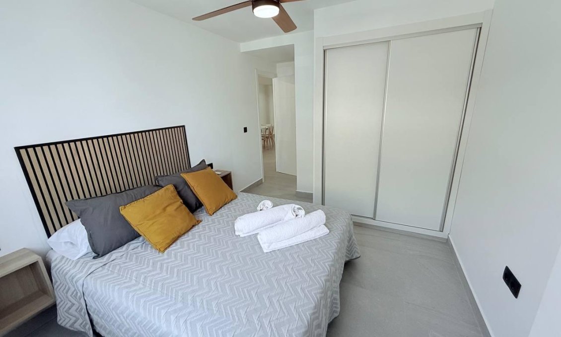 Használt Ingatlanok - Apartman -
Torrevieja - La Mata