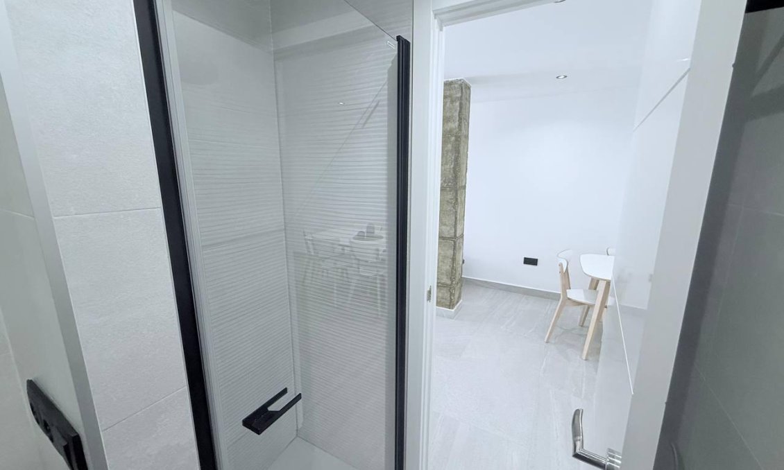 Használt Ingatlanok - Apartman -
Torrevieja - La Mata
