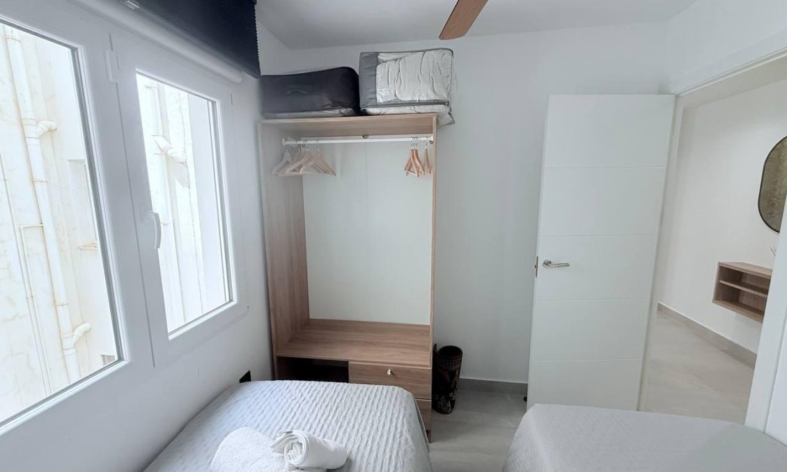 Használt Ingatlanok - Apartman -
Torrevieja - La Mata