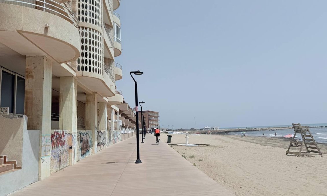 Használt Ingatlanok - Apartman -
Torrevieja - La Mata