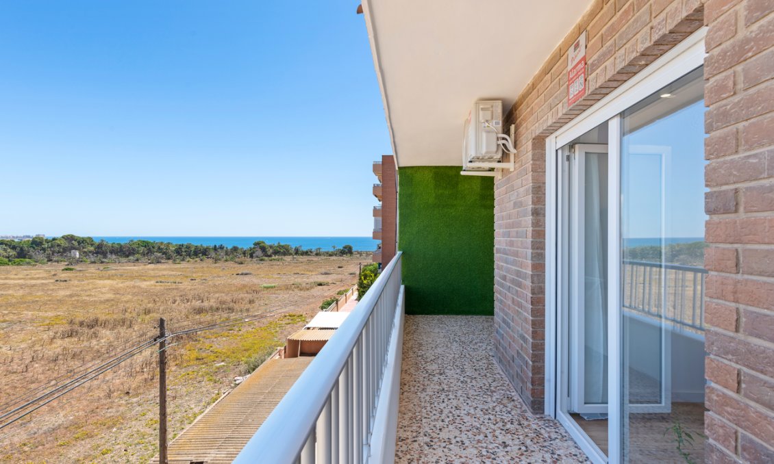 Segunda mano - Apartamento -
Punta Prima - Costa Blanca