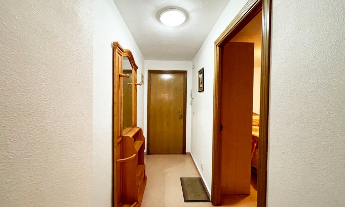 Segunda mano - Apartamento -
Guardamar del Segura - Playa
