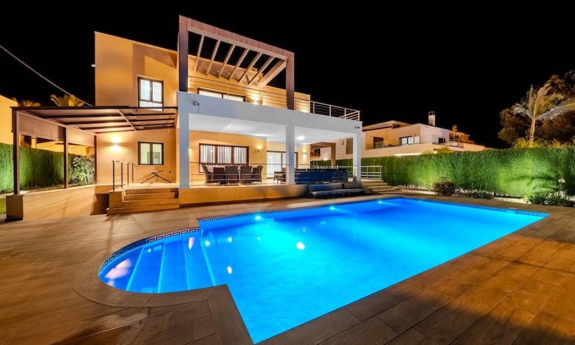 Segunda mano - Villa -
Cabo Roig - Costa Blanca
