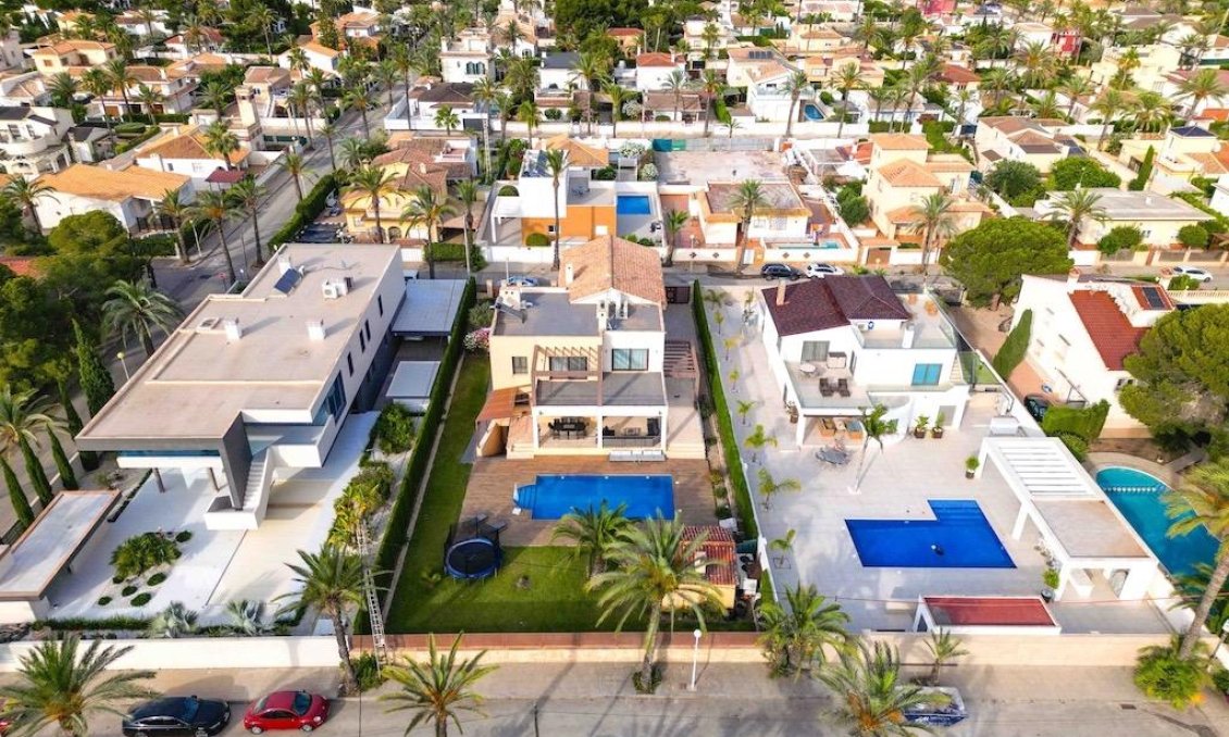 Segunda mano - Villa -
Cabo Roig - Costa Blanca