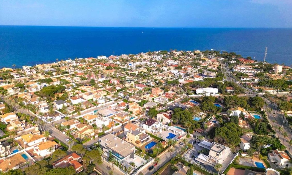Segunda mano - Villa -
Cabo Roig - Costa Blanca