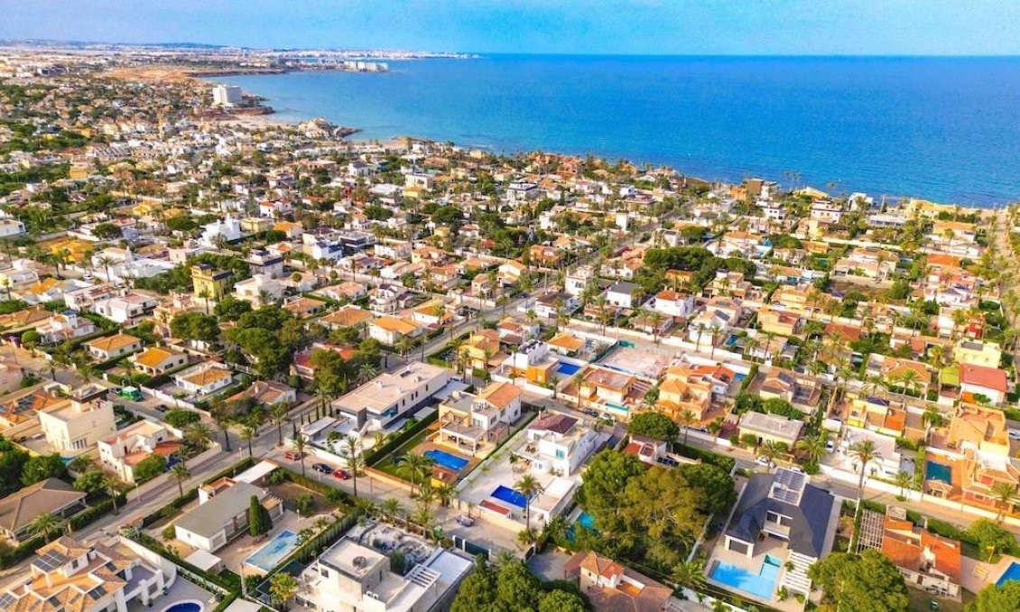 Segunda mano - Villa -
Cabo Roig - Costa Blanca