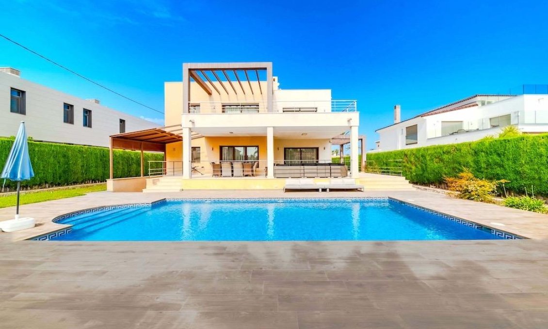 Segunda mano - Villa -
Cabo Roig - Costa Blanca
