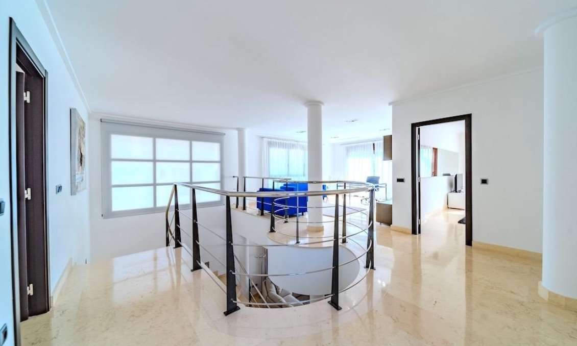 Segunda mano - Villa -
Cabo Roig - Costa Blanca