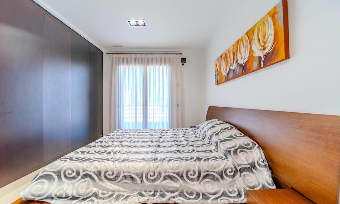 Segunda mano - Villa -
Cabo Roig - Costa Blanca
