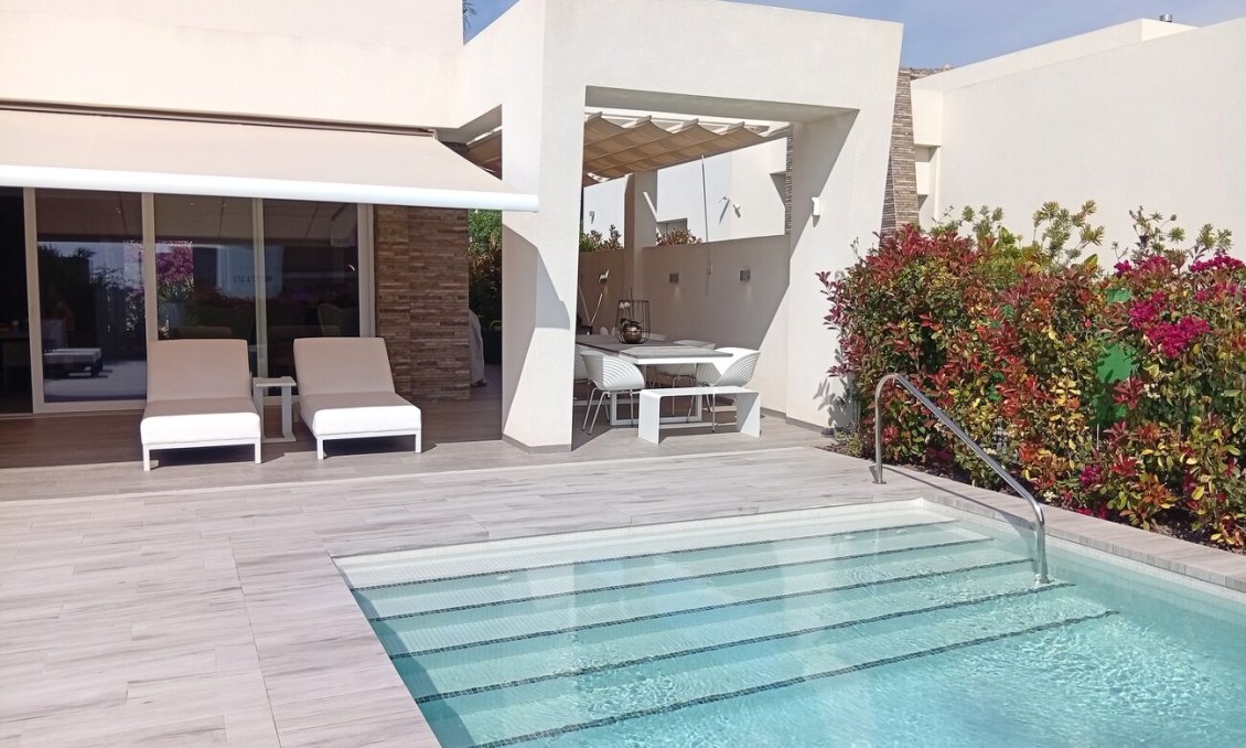 Segunda mano - Villa -
Algorfa - La Finca Golf