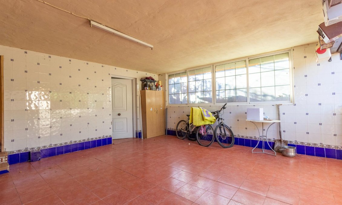Segunda mano - Villa -
Torrevieja - Los Balcones