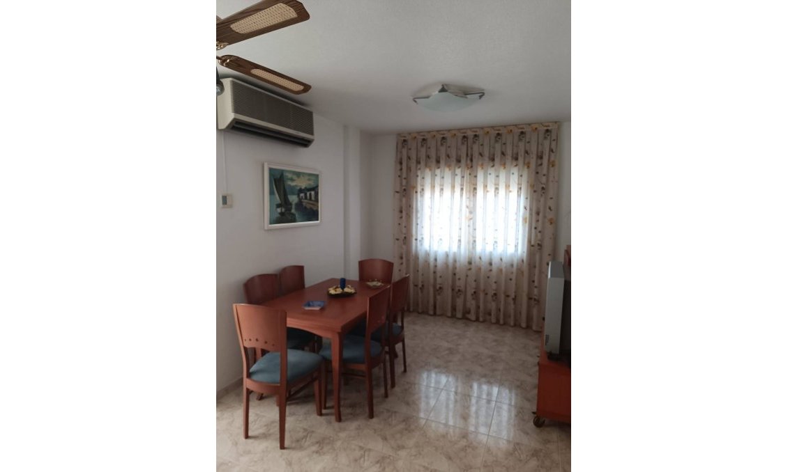 Segunda mano - Apartamento -
Santiago de la Ribera - Centro