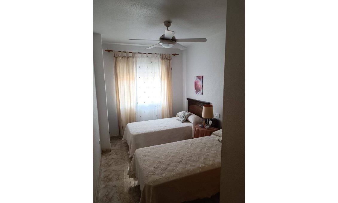 Segunda mano - Apartamento -
Santiago de la Ribera - Centro