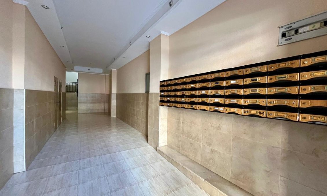 Segunda mano - Apartamento -
Torrevieja - Costa Blanca