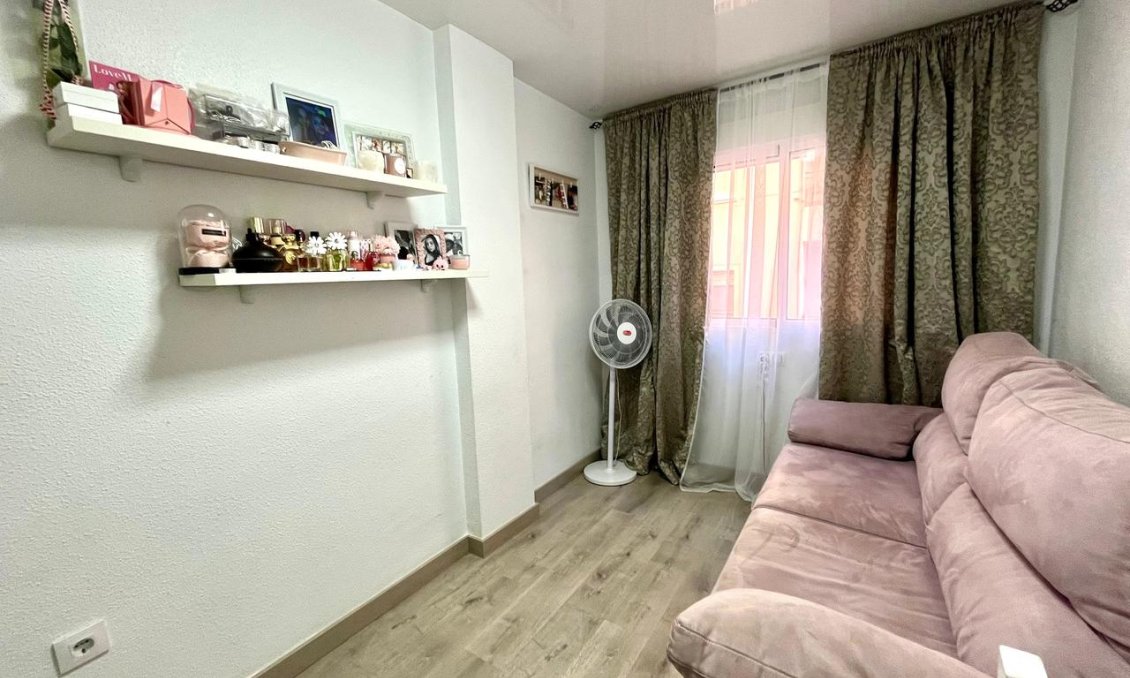 Segunda mano - Apartamento -
Torrevieja - Costa Blanca