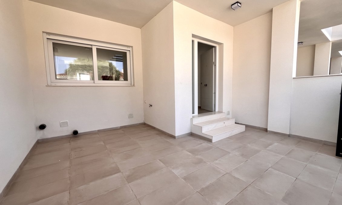 Resale - Town House -
Pilar de la Horadada - Costa Blanca
