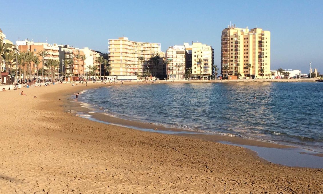 Használt Ingatlanok - Apartman -
Torrevieja - Playa del Cura