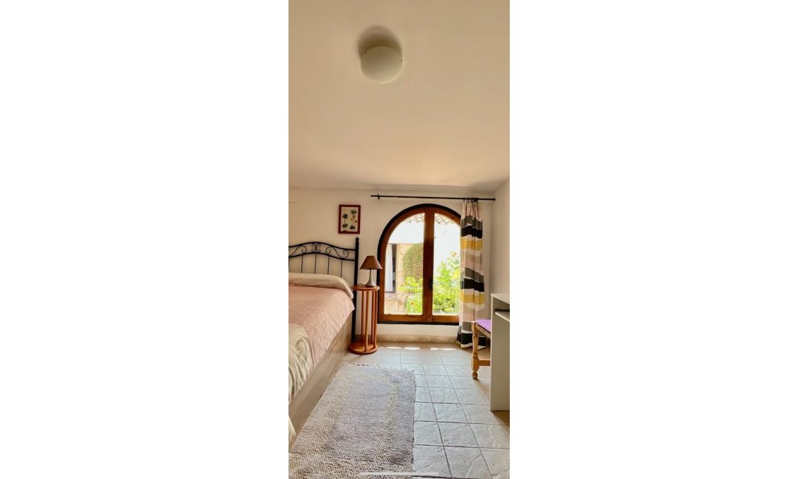 Wiederverkauf - Town House -
Pedreguer - Inland