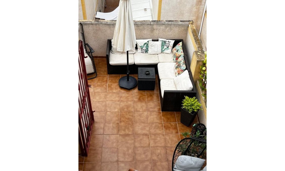 Segunda mano - Town House Penthouse -
Torrevieja - La Florida