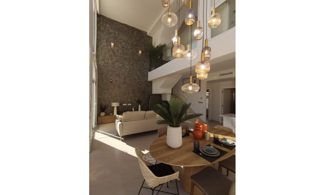 Segunda mano - Villa -
Ciudad Quesada - Costa Blanca