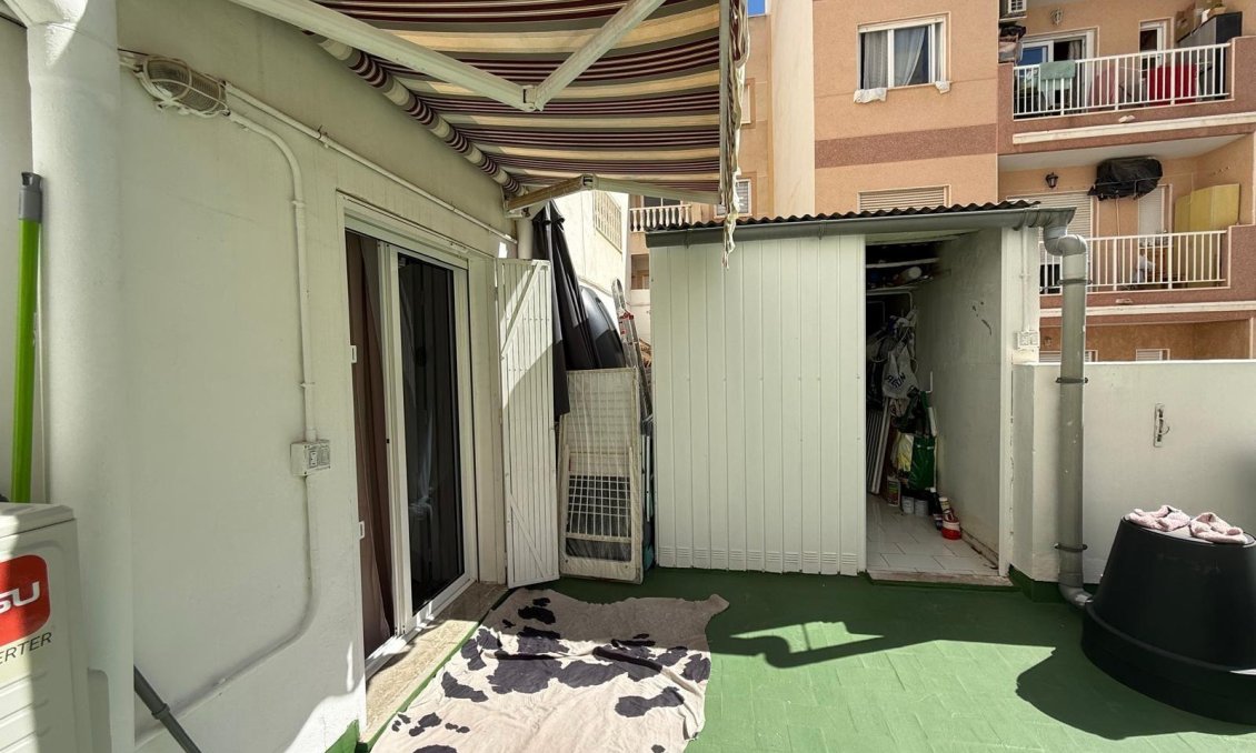 Használt Ingatlanok - Apartman -
Torrevieja - Playa del Cura