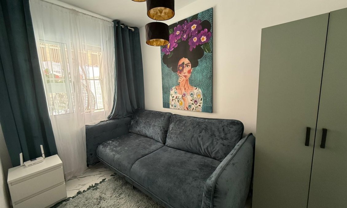Használt Ingatlanok - Apartman -
Torrevieja - Playa del Cura
