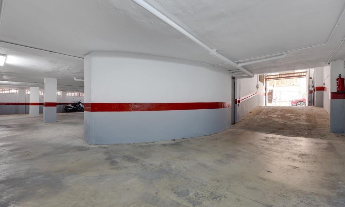 Segunda mano - Apartamento -
Torrevieja - Paseo Maritimo