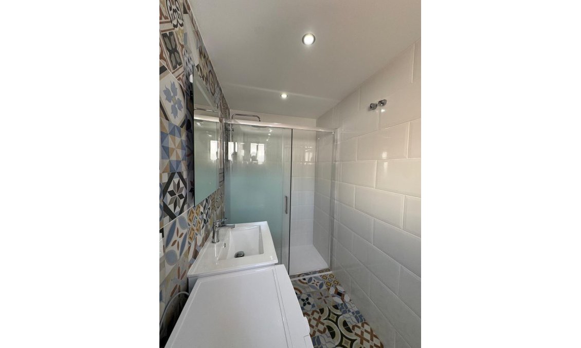 Wiederverkauf - Town House -
Torrevieja - Centro