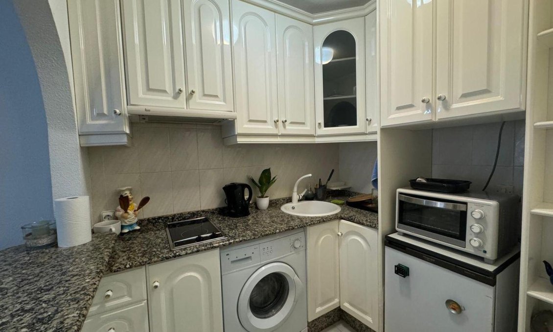 Segunda mano - Apartamento -
Torrevieja - Playa De Los Naufragos