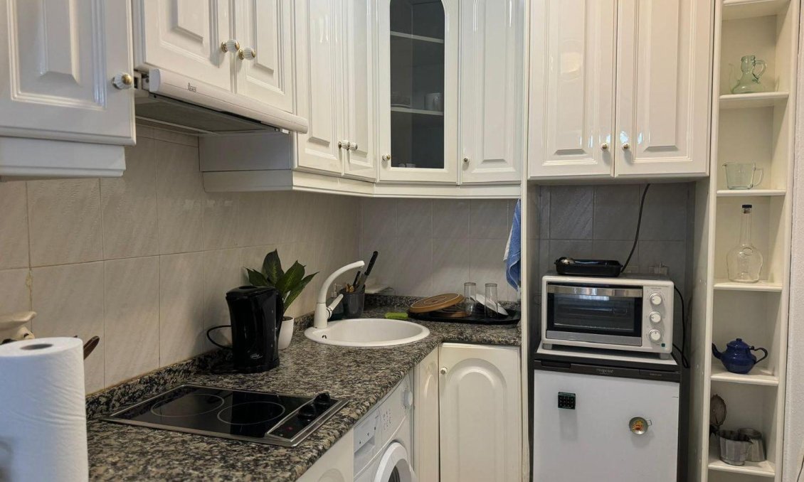 Segunda mano - Apartamento -
Torrevieja - Playa De Los Naufragos