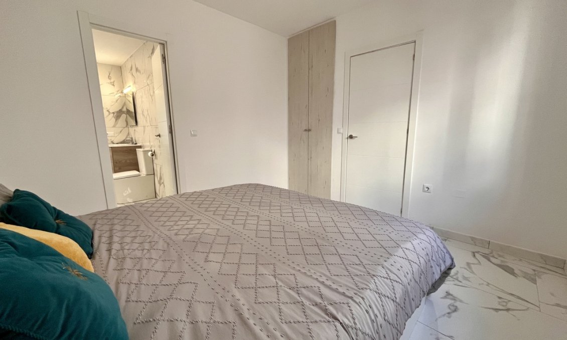 Wiederverkauf - Wohnung -
Villamartin - Costa Blanca
