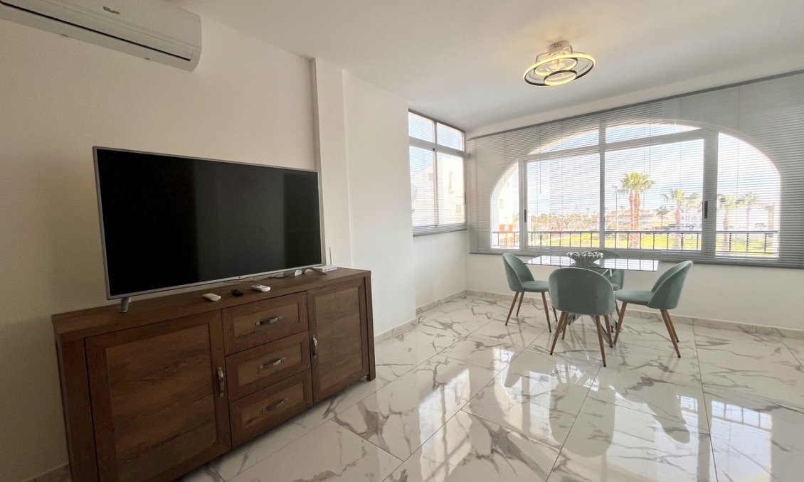 Wiederverkauf - Wohnung -
Villamartin - Costa Blanca