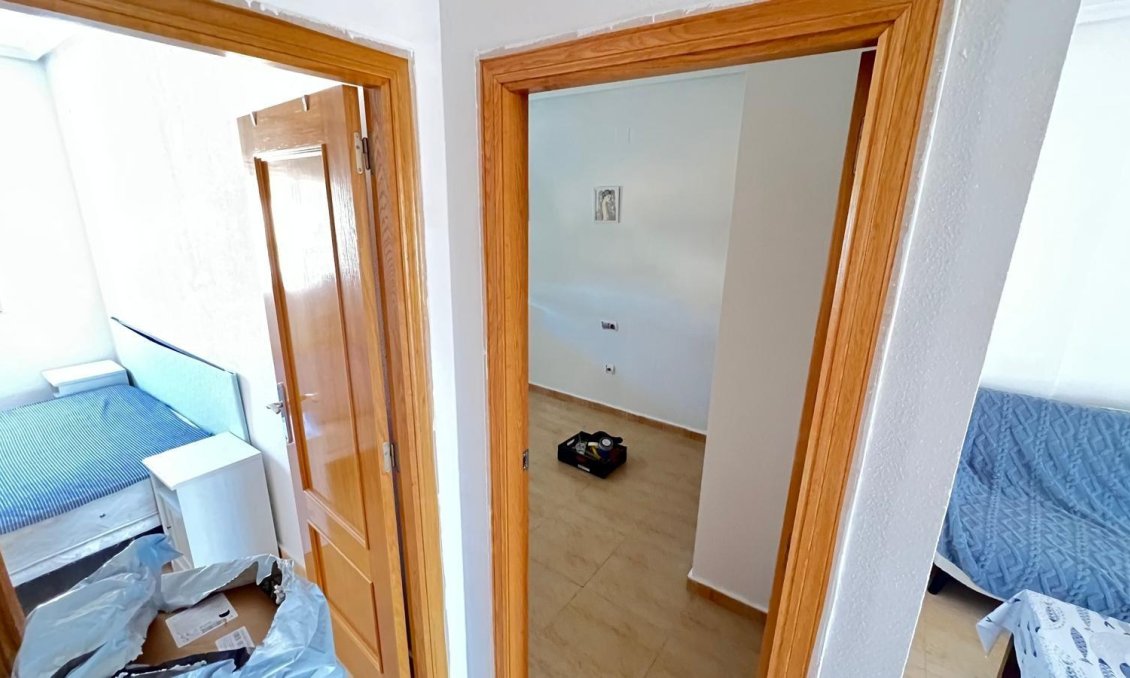 Segunda mano - Apartamento -
Orihuela Costa - Villamartín